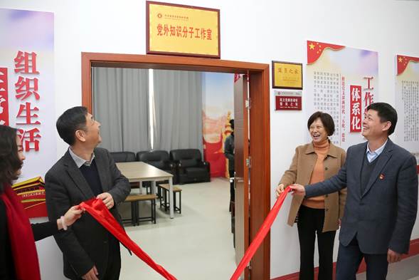 说明: 1111